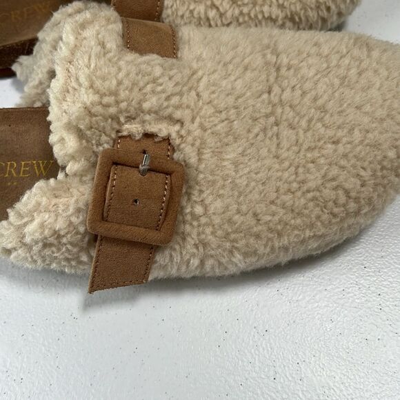 Cozy Cream Shearling Clogs - Picture 4 of 6